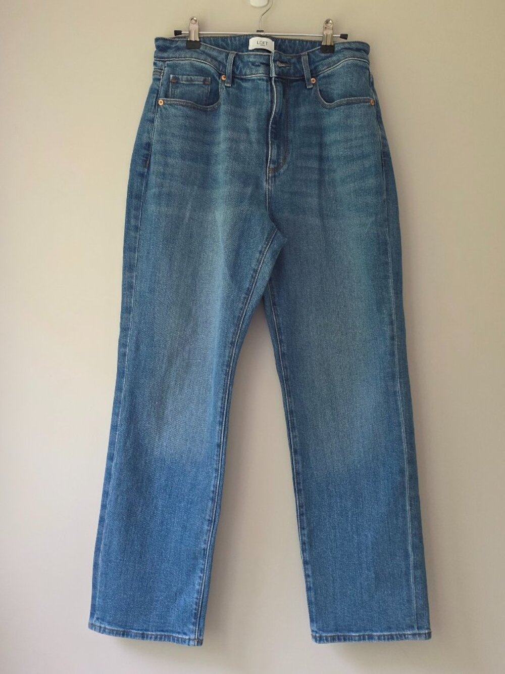 LOFT Outlet Curvy High Rise Ankle Jeans | 6 | Medium Wash Straight Leg Pockets